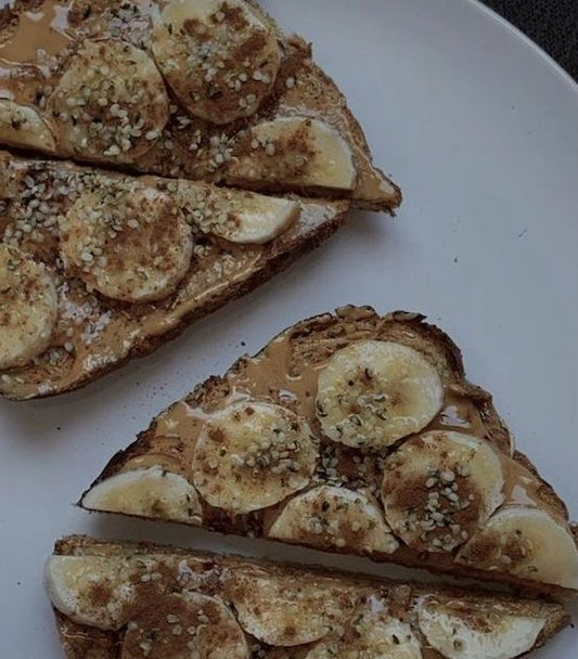 MWU Staff  Favourite Recipes <em/>